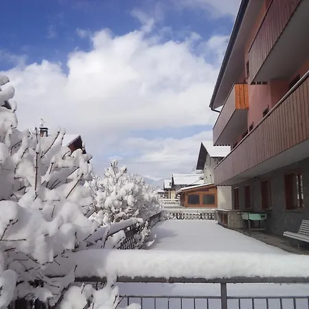 Ables Apartahotel